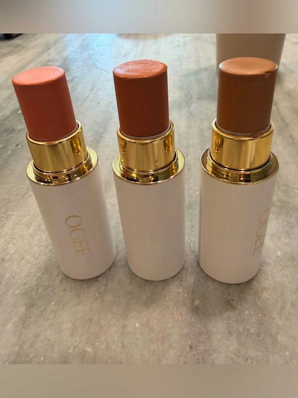 Ogee organic golden contour collection